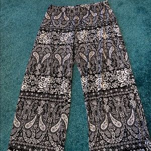 Silky soft paisley print wide leg pants sz XL